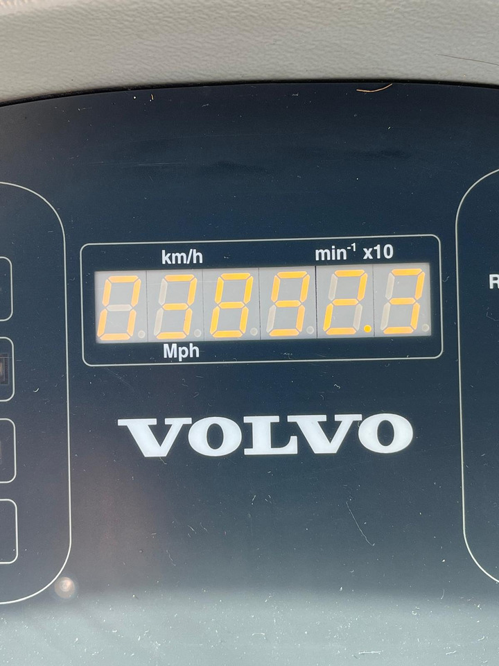 Radlader VOLVO L35B: das Bild 17 Radlader VOLVO L35B: das Bild 17