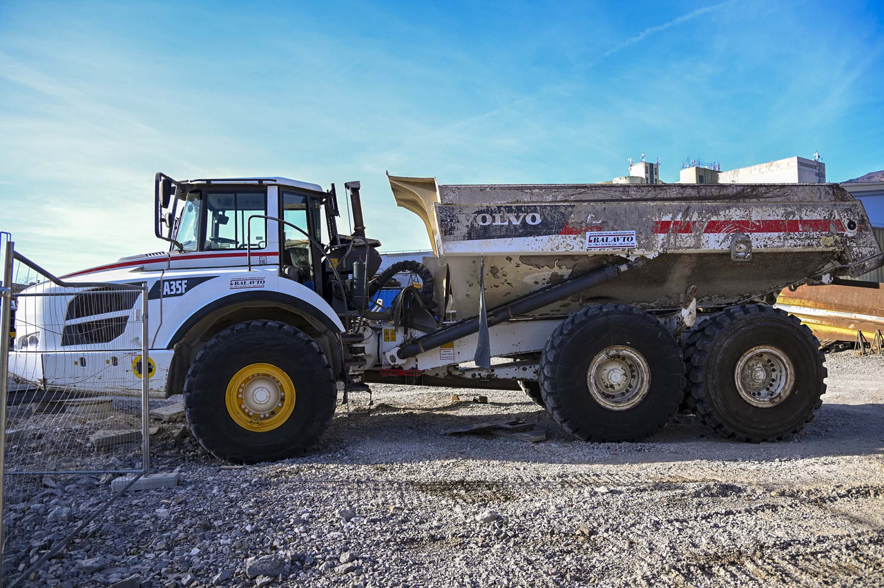 Volvo A35F - Knickgelenkter Dumper: das Bild 1 Volvo A35F - Knickgelenkter Dumper: das Bild 1