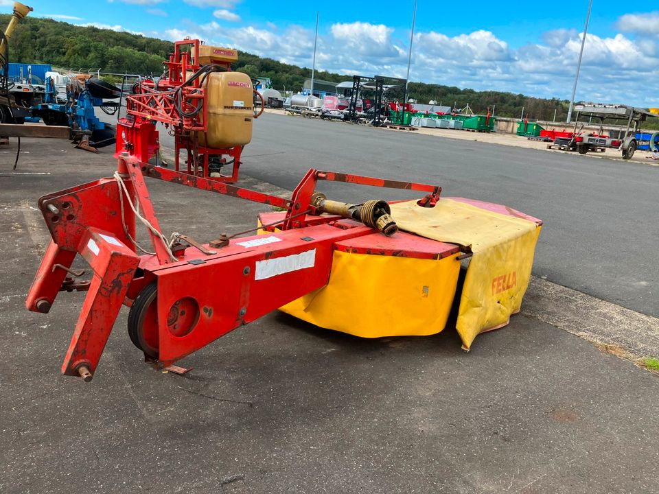 Heckmähwerk Fella KM 187 Trommelmäher 1,80m - Mähwerk: das Bild 1 Heckmähwerk Fella KM 187 Trommelmäher 1,80m - Mähwerk: das Bild 1