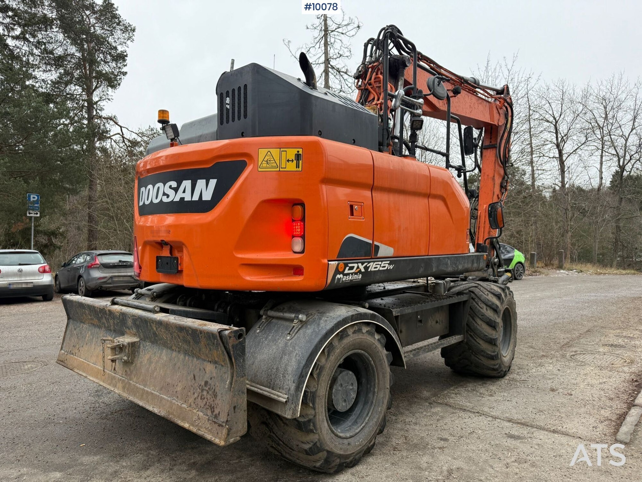 Doosan DX165W-5 Wheeled excavator (VIDEO) - Mobilbagger: das Bild 5 Doosan DX165W-5 Wheeled excavator (VIDEO) - Mobilbagger: das Bild 5