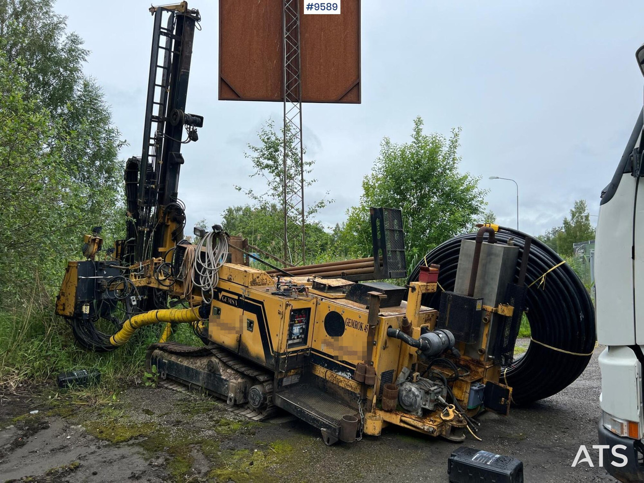 Drilling rig GEMSA Rep Object - Bohrgerät: das Bild 1 Drilling rig GEMSA Rep Object - Bohrgerät: das Bild 1