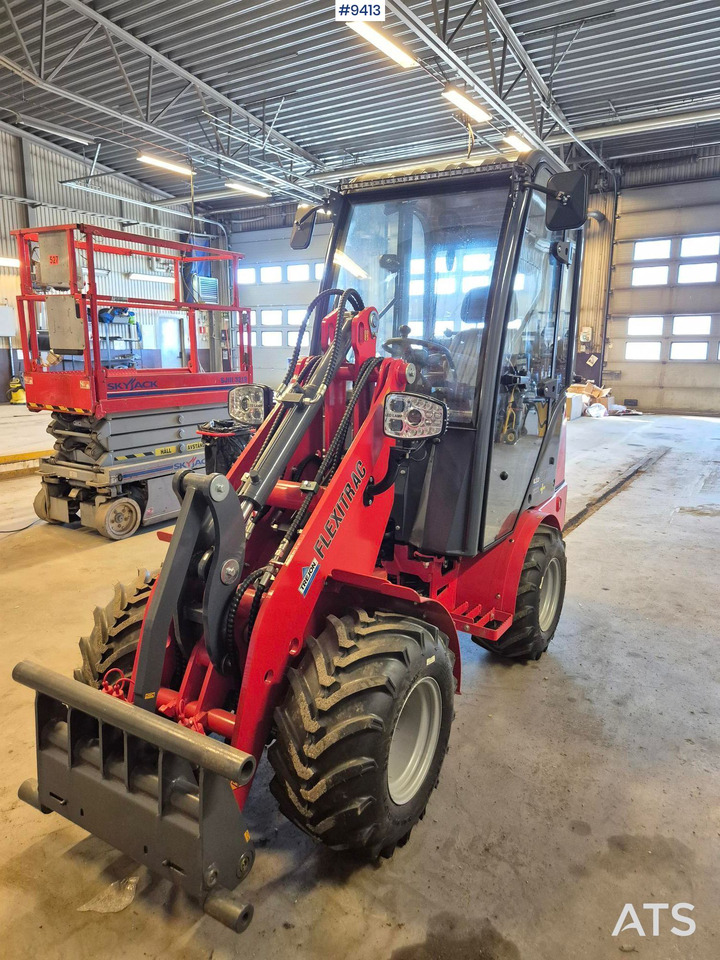 FLEXITRAC 1126 Skid steer loader with only 7 hours - Hoflader: das Bild 1 FLEXITRAC 1126 Skid steer loader with only 7 hours - Hoflader: das Bild 1