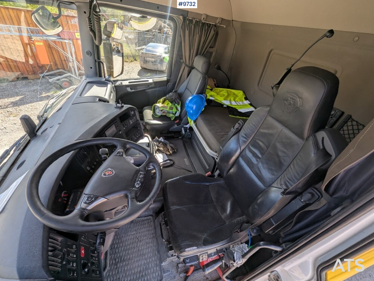 Hooklift Truck Scania R520 6x2 with flatbed - Abrollkipper: das Bild 5 Hooklift Truck Scania R520 6x2 with flatbed - Abrollkipper: das Bild 5