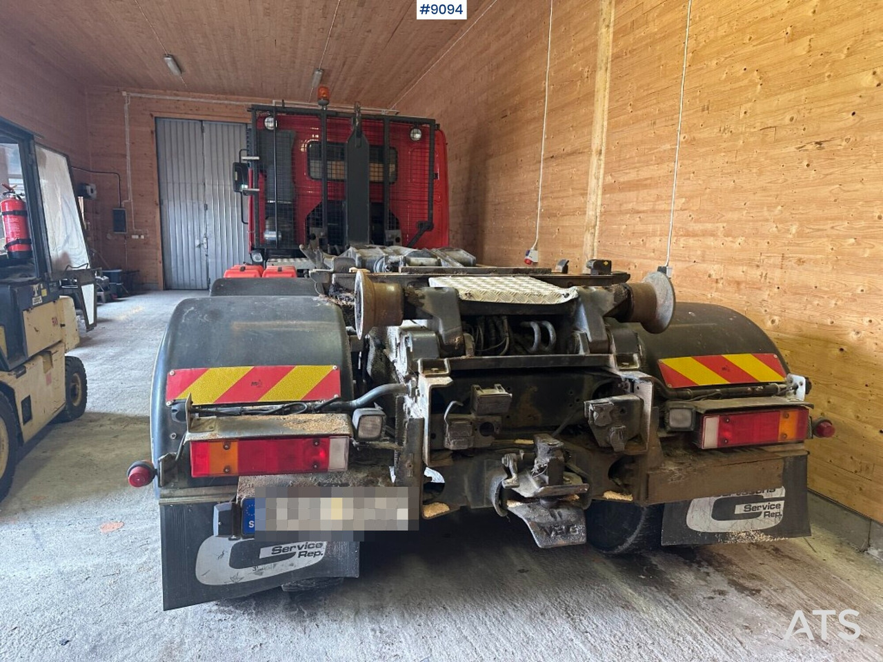 Hooklift, Volvo FL12 420 6x2 - Abrollkipper: das Bild 4 Hooklift, Volvo FL12 420 6x2 - Abrollkipper: das Bild 4