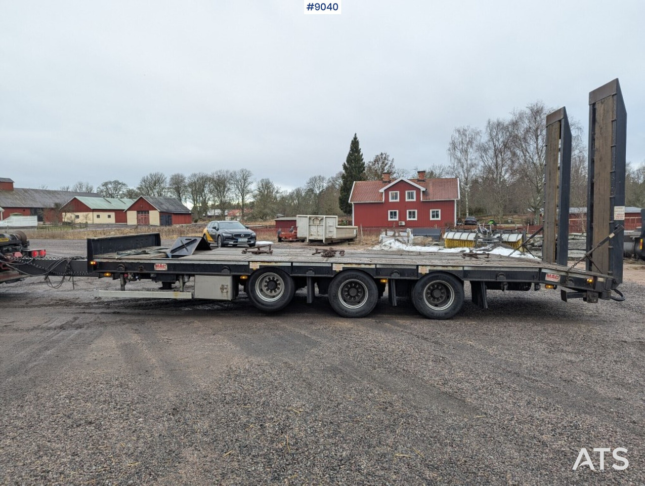 Machine trailer MCCALULEY (See Video) - Tieflader Anhänger: das Bild 2 Machine trailer MCCALULEY (See Video) - Tieflader Anhänger: das Bild 2