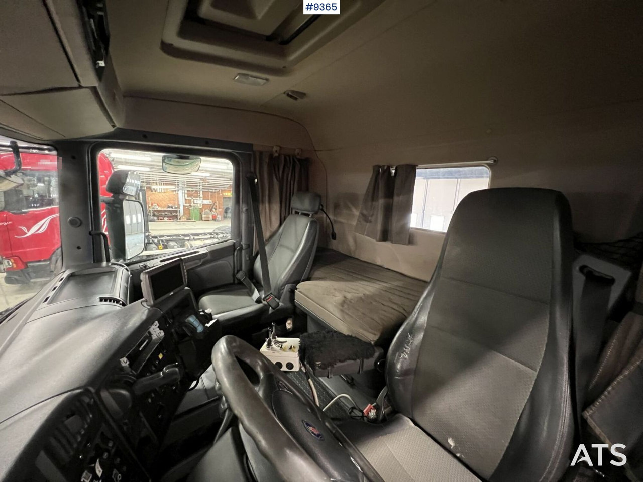 Scania R440 Hooklift with plow equipment - Abrollkipper: das Bild 5 Scania R440 Hooklift with plow equipment - Abrollkipper: das Bild 5