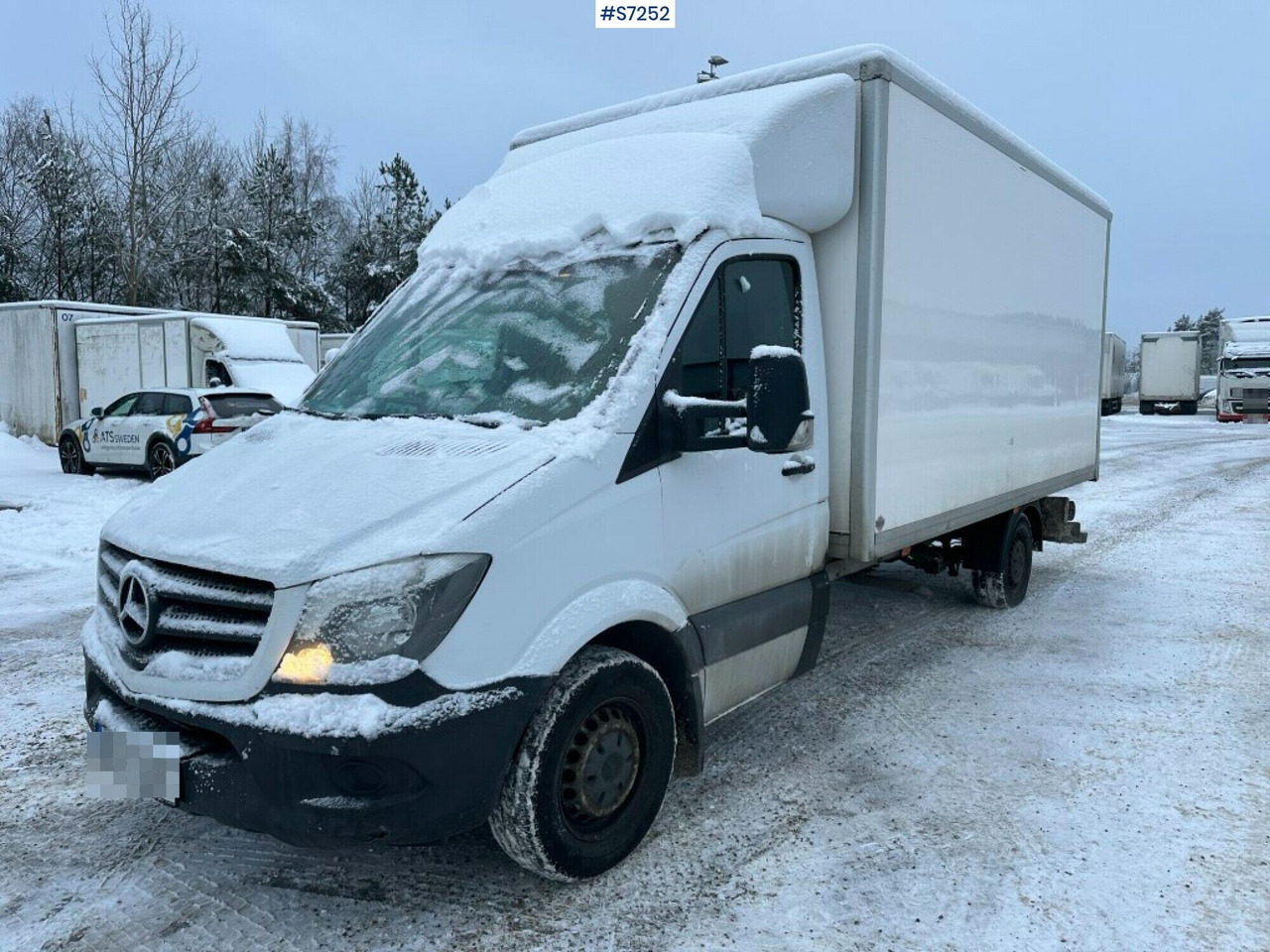 Sprinter box truck Mercedes Benz with Tailgate lift - Koffer Transporter: das Bild 3 Sprinter box truck Mercedes Benz with Tailgate lift - Koffer Transporter: das Bild 3