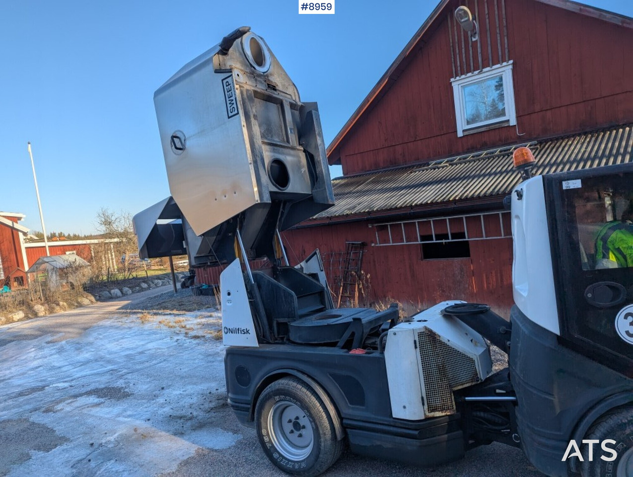 Sweeper Nilfisk City Ranger (SEE VIDEO) - Kehrmaschine: das Bild 5 Sweeper Nilfisk City Ranger (SEE VIDEO) - Kehrmaschine: das Bild 5