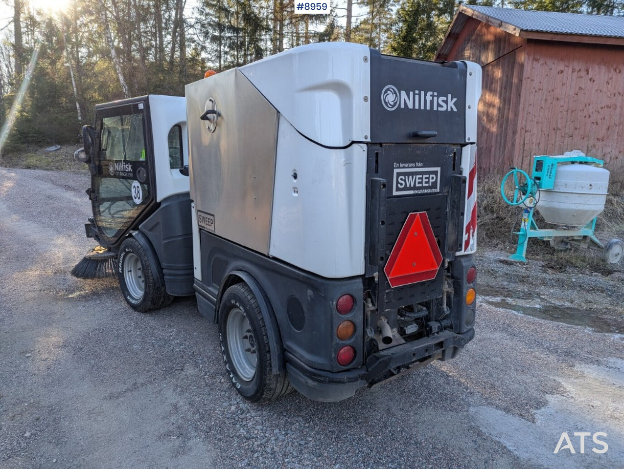 Sweeper Nilfisk City Ranger (SEE VIDEO) - Kehrmaschine: das Bild 3 Sweeper Nilfisk City Ranger (SEE VIDEO) - Kehrmaschine: das Bild 3