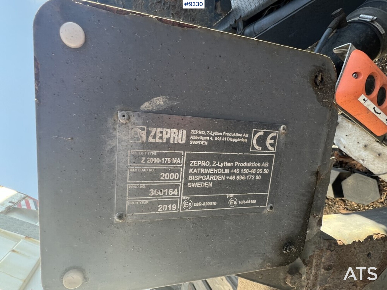 Tail lift Zepro Z2000-175MA - Ladebordwand: das Bild 3 Tail lift Zepro Z2000-175MA - Ladebordwand: das Bild 3