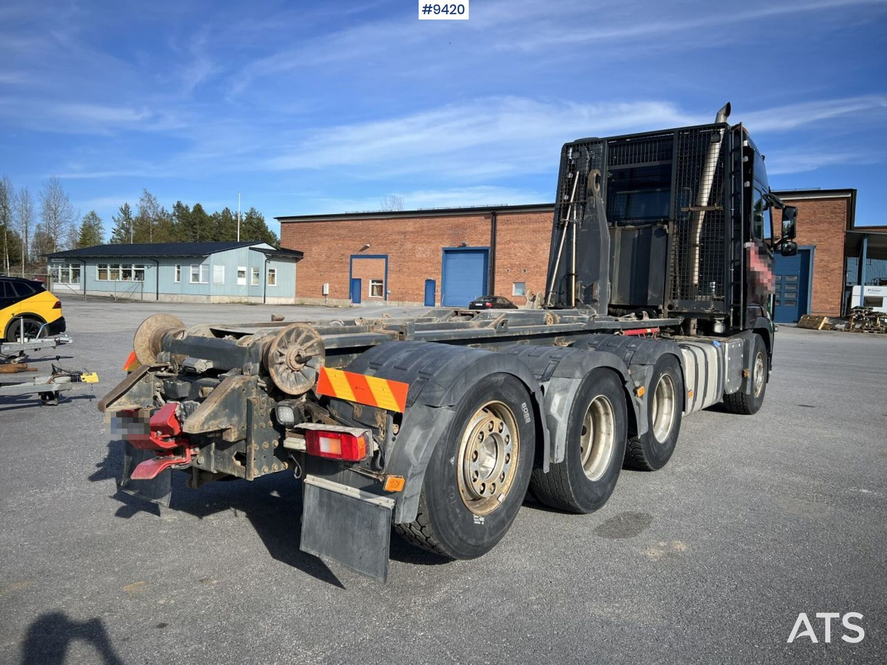 Volvo FH16 8*4 Tridem Hooklift - Abrollkipper: das Bild 5 Volvo FH16 8*4 Tridem Hooklift - Abrollkipper: das Bild 5