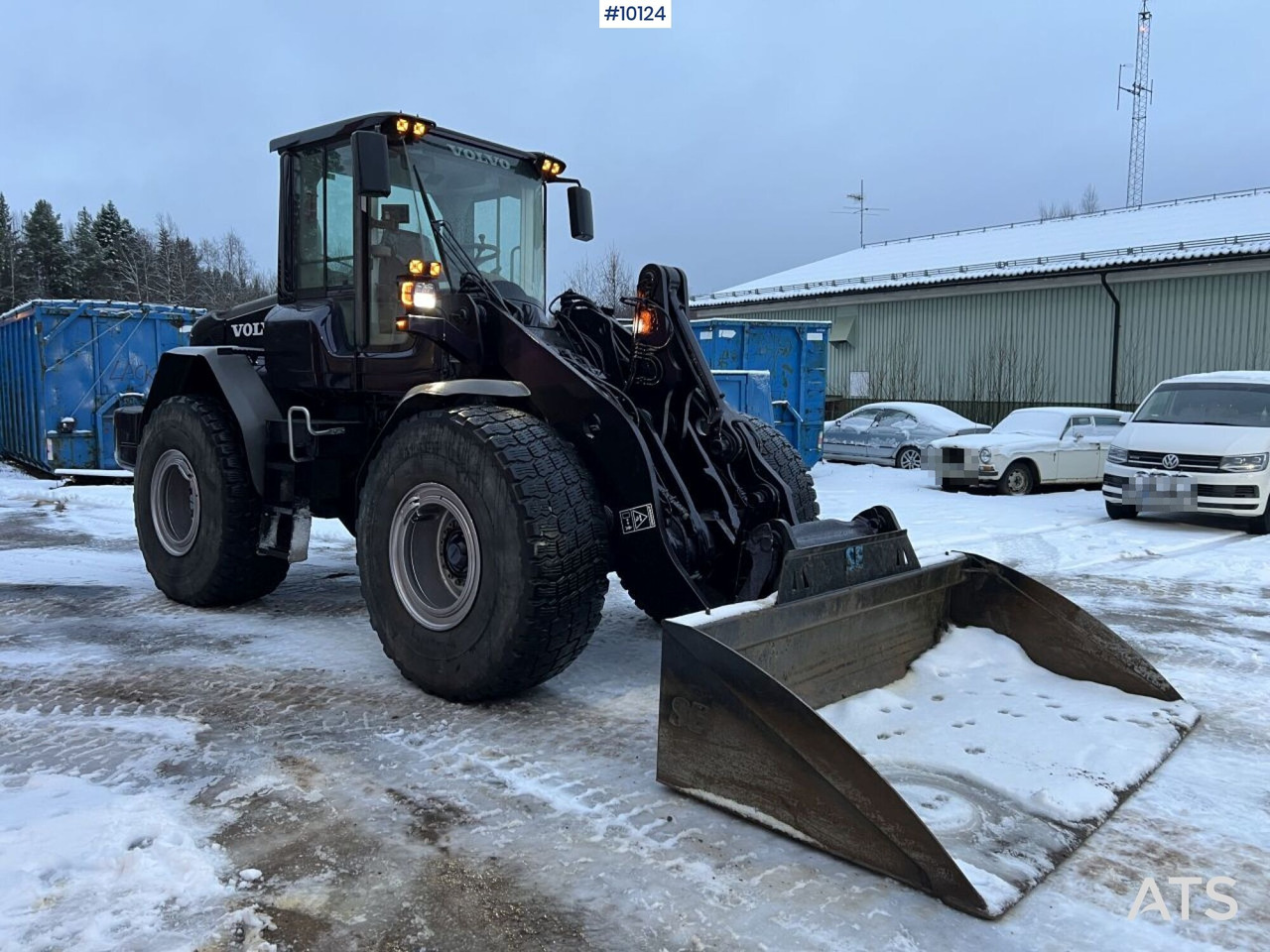 Volvo L90 F Wheel Loader with Bucket (VIDEO) - Radlader: das Bild 2 Volvo L90 F Wheel Loader with Bucket (VIDEO) - Radlader: das Bild 2