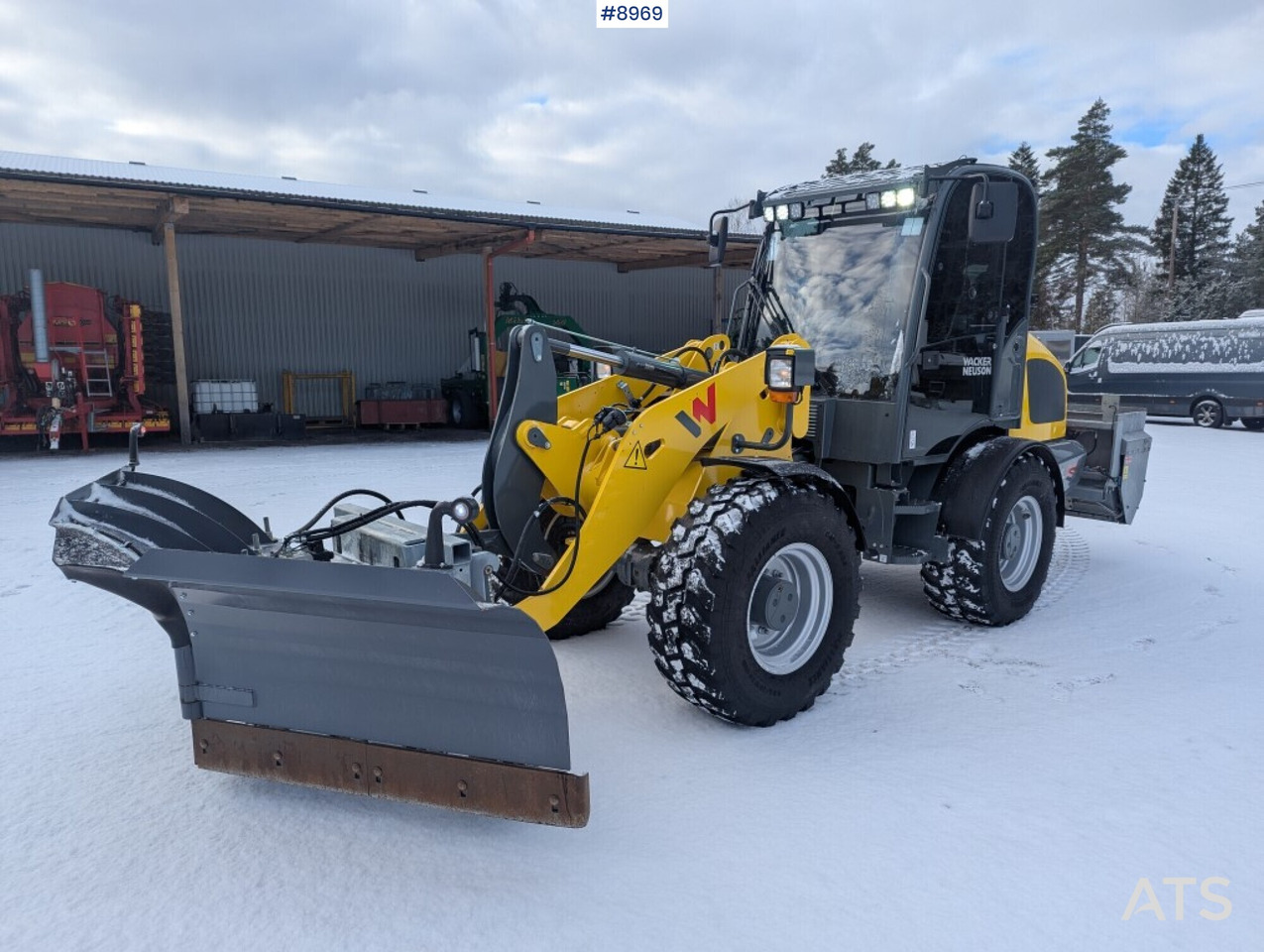 Wheel Loader Wacker Neuson WL52 with multiple attachments (SEE VIDEO) - Radlader: das Bild 1 Wheel Loader Wacker Neuson WL52 with multiple attachments (SEE VIDEO) - Radlader: das Bild 1