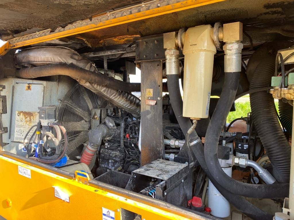 Luftkompressor Doosan 12/205 Stage V / BOBCAT PA12.20 1er Main endommagé: das Bild 17