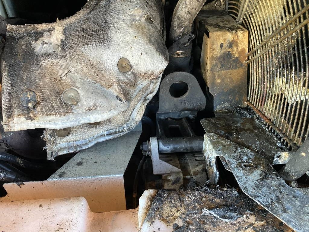 Luftkompressor Doosan 12/205 Stage V / BOBCAT PA12.20 1er Main endommagé: das Bild 45