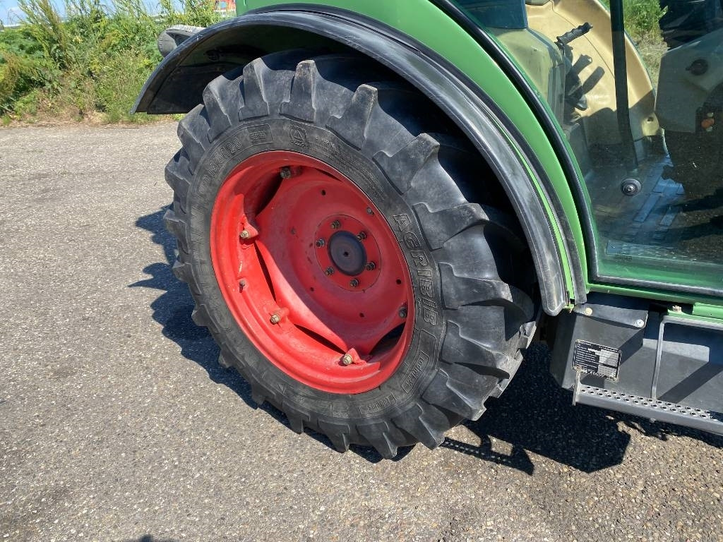 Traktor Fendt 209F Vario TMS 1er Main endommagé: das Bild 47