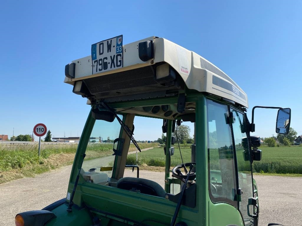 Traktor Fendt 209F Vario TMS 1er Main endommagé: das Bild 43