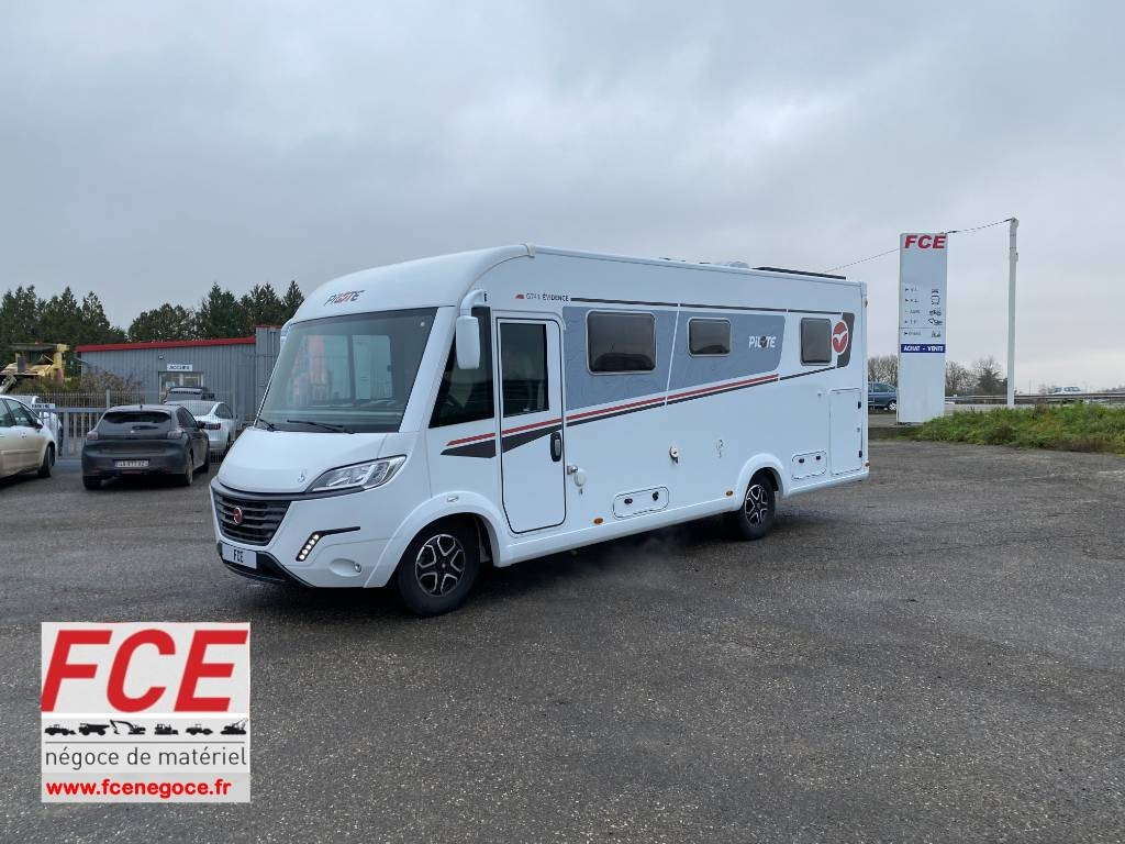 Fiat DUCATO MAXI 160 Multijet 2,2D/PILOTE G741endommagé - Integriertes Wohnmobil: das Bild 1 Fiat DUCATO MAXI 160 Multijet 2,2D/PILOTE G741endommagé - Integriertes Wohnmobil: das Bild 1