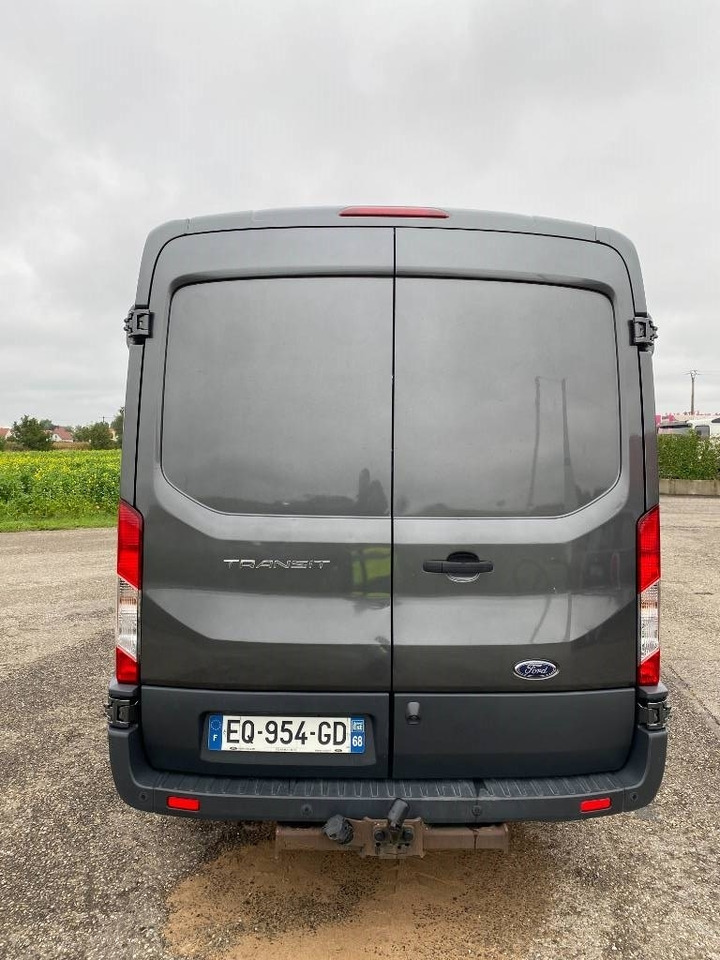 Ford TRANSIT L2H2 2.0 TDCI EcoBlue 130 A Réparer - Koffer Transporter: das Bild 5 Ford TRANSIT L2H2 2.0 TDCI EcoBlue 130 A Réparer - Koffer Transporter: das Bild 5