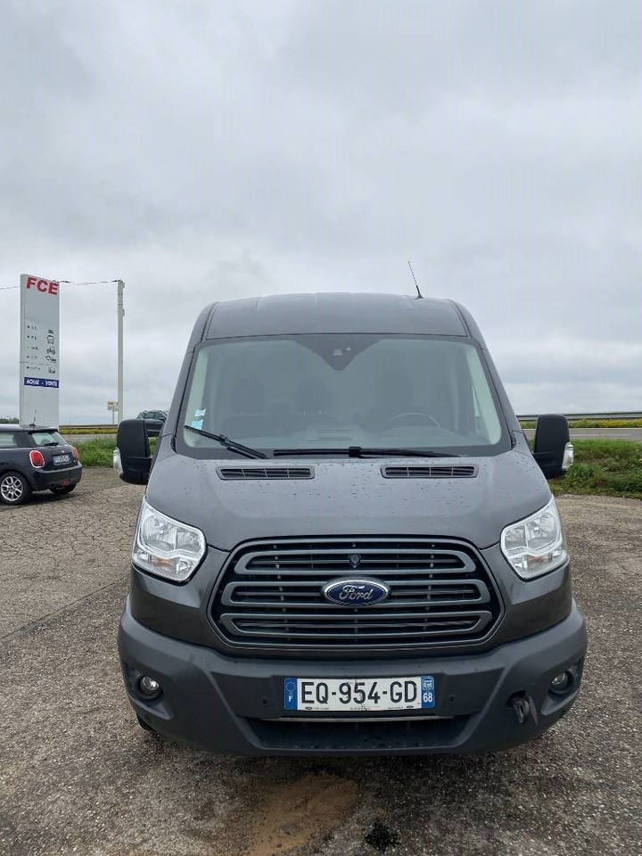 Ford TRANSIT L2H2 2.0 TDCI EcoBlue 130 A Réparer - Koffer Transporter: das Bild 2 Ford TRANSIT L2H2 2.0 TDCI EcoBlue 130 A Réparer - Koffer Transporter: das Bild 2