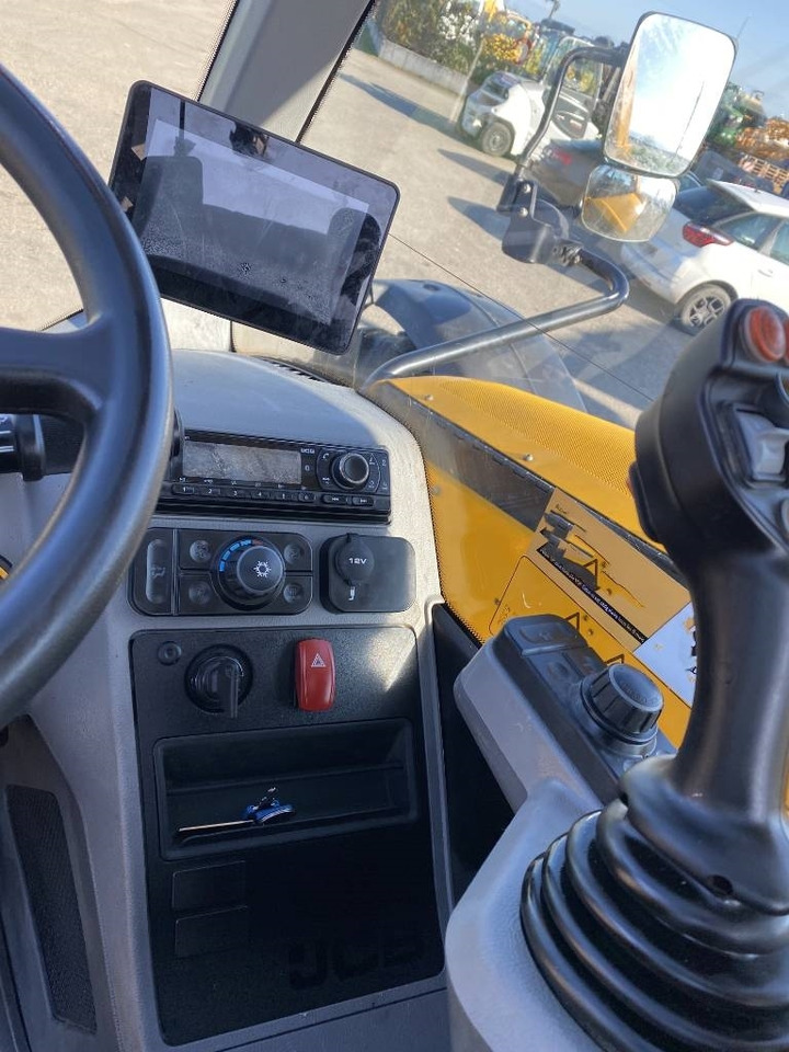 JCB 532-X-70AGX DualTech/Origine Française endommagé - Teleskopradlader: das Bild 3 JCB 532-X-70AGX DualTech/Origine Française endommagé - Teleskopradlader: das Bild 3