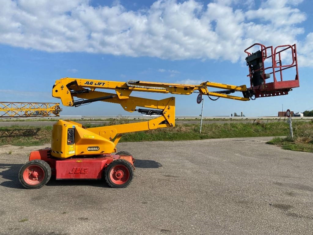 JLG M 450 AJ Hybr. Diesel elc. 15,7m a réparer - Gelenkarmbühne: das Bild 4 JLG M 450 AJ Hybr. Diesel elc. 15,7m a réparer - Gelenkarmbühne: das Bild 4