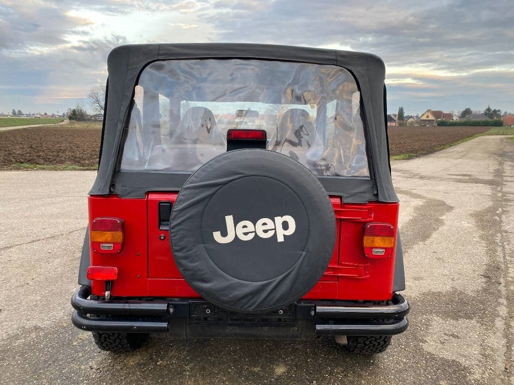 Jeep WRANGLER 2.5i 118 Véhicule d'Origine Française - SUV/ Geländewagen: das Bild 5 Jeep WRANGLER 2.5i 118 Véhicule d'Origine Française - SUV/ Geländewagen: das Bild 5