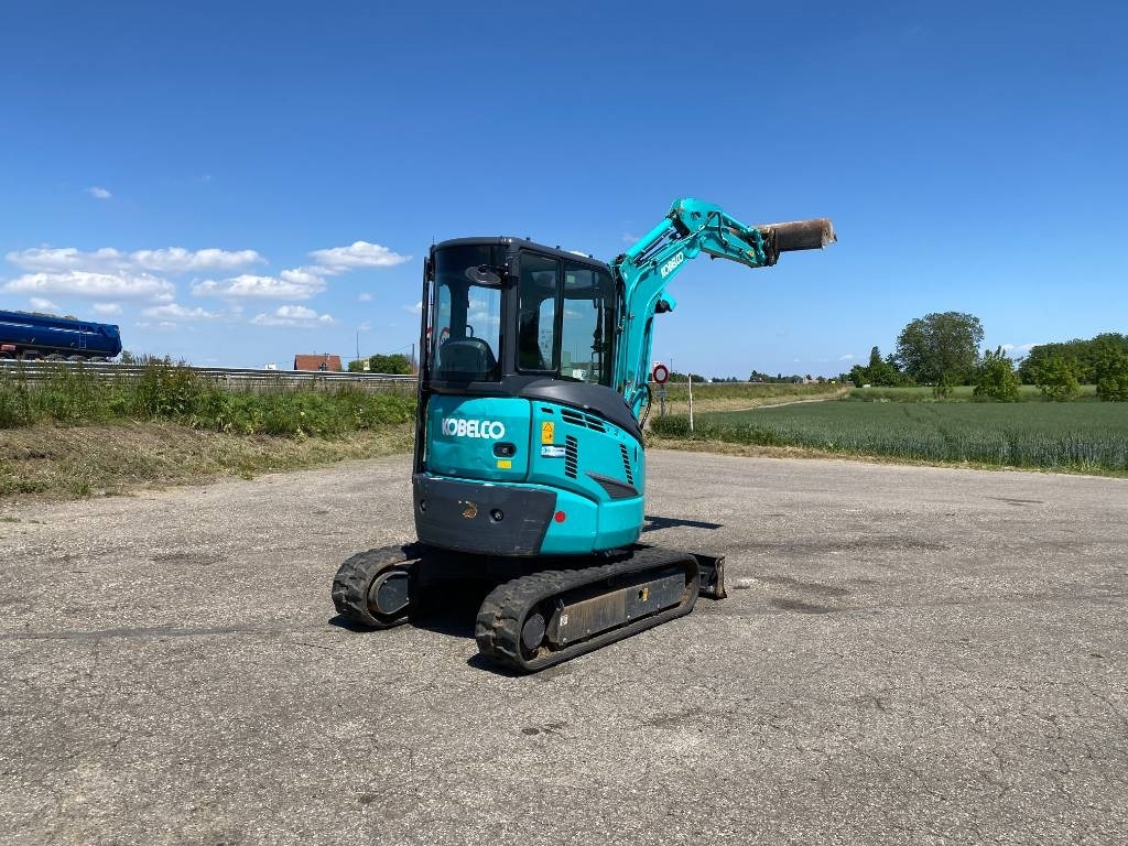 Kobelco SK28SR-6E 1er Main Origine Française endommagée - Minibagger: das Bild 4 Kobelco SK28SR-6E 1er Main Origine Française endommagée - Minibagger: das Bild 4
