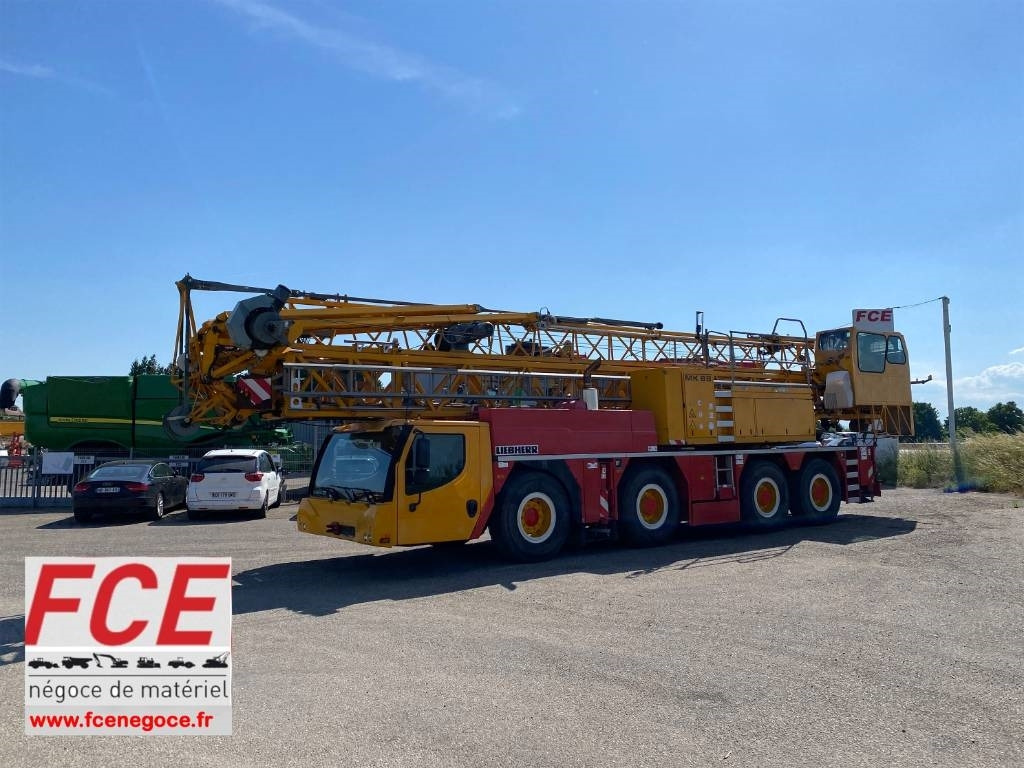 Liebherr MK 88 Certificat CE / 1er Main endommagée - Mobilkran: das Bild 1 Liebherr MK 88 Certificat CE / 1er Main endommagée - Mobilkran: das Bild 1