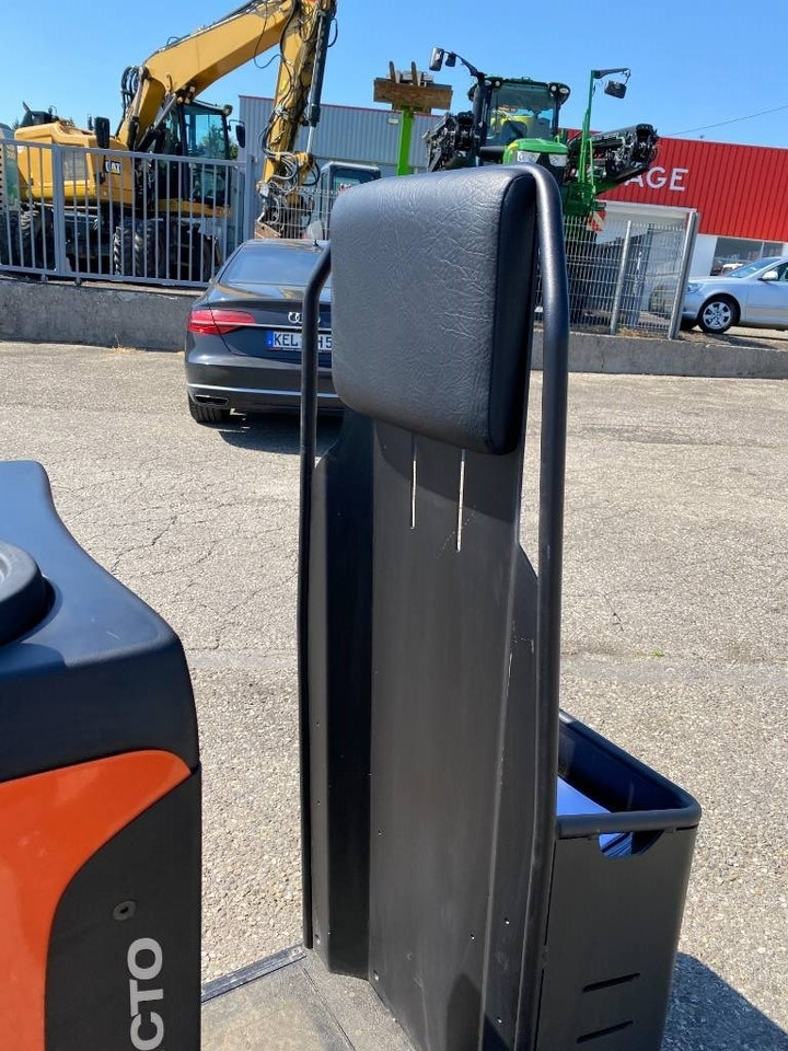 Kommissionierer Toyota BT/MOVIT TSE 150-708 1er MAIN endommagé: das Bild 25
