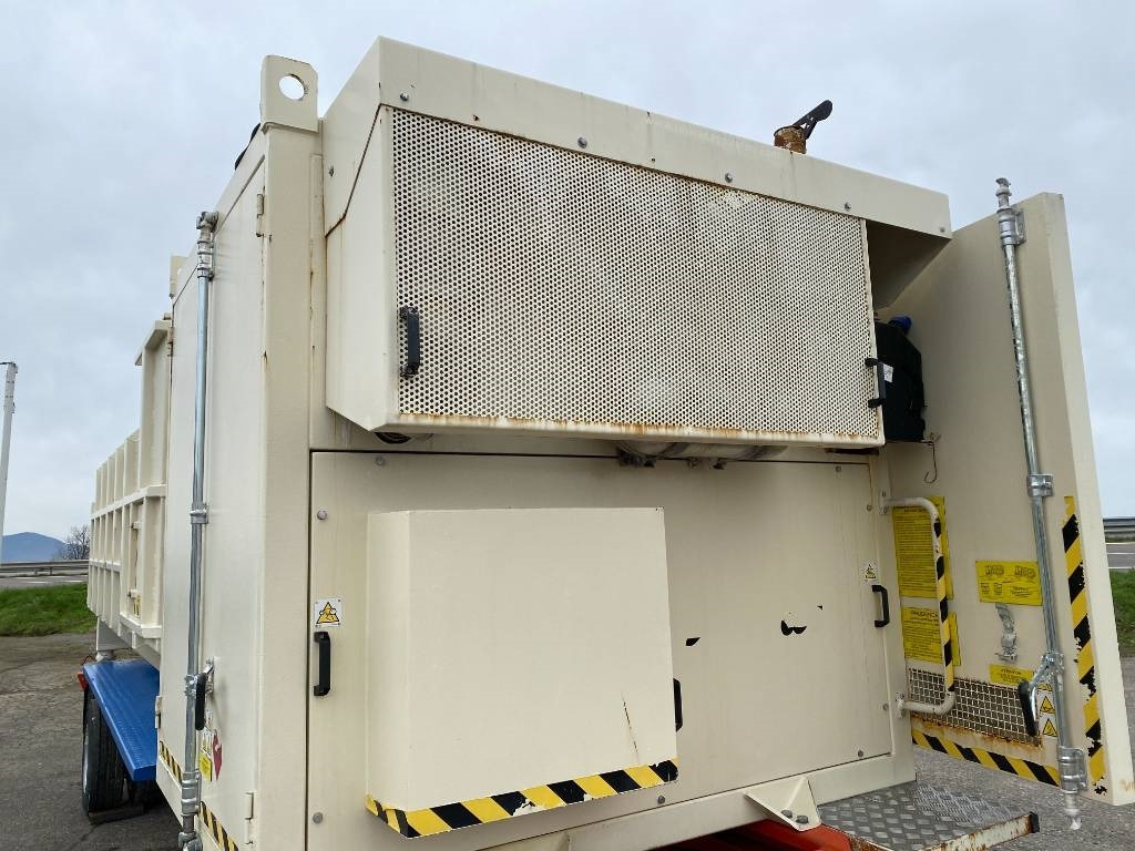 Wohnmobil UNIVAC Aspirateur Mobile SC90DAV9AR-C: das Bild 46
