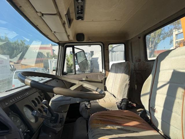 Iveco UNIC 175-24 BENNE GRUE - Kipper, Autokran: das Bild 5 Iveco UNIC 175-24 BENNE GRUE - Kipper, Autokran: das Bild 5