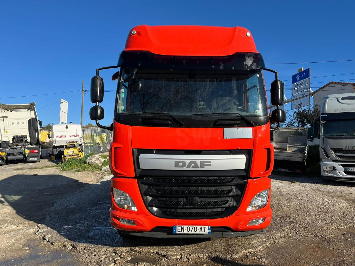 DAF CF 440 - Sattelzugmaschine: das Bild 3 DAF CF 440 - Sattelzugmaschine: das Bild 3