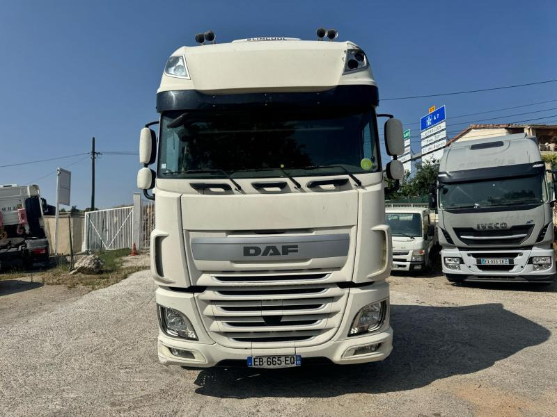 DAF XF 460 - Sattelzugmaschine: das Bild 2 DAF XF 460 - Sattelzugmaschine: das Bild 2