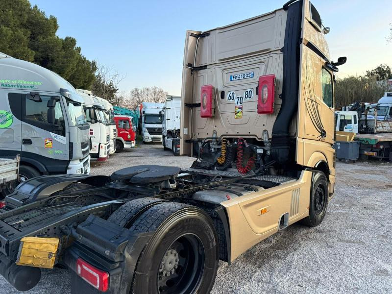 Mercedes Actros 1853 - Sattelzugmaschine: das Bild 3 Mercedes Actros 1853 - Sattelzugmaschine: das Bild 3