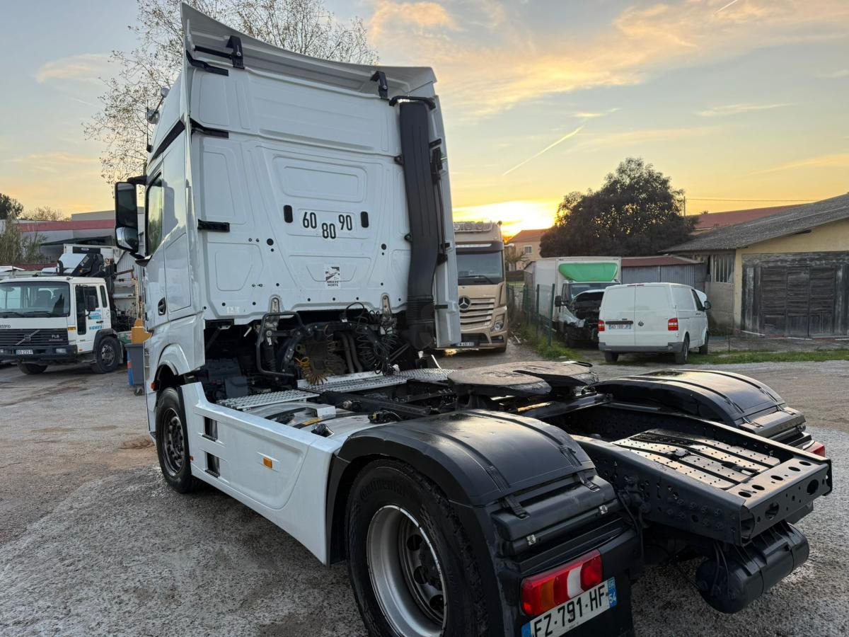 Mercedes Actros 1853 PRODUKZION 2019 - Sattelzugmaschine: das Bild 3 Mercedes Actros 1853 PRODUKZION 2019 - Sattelzugmaschine: das Bild 3