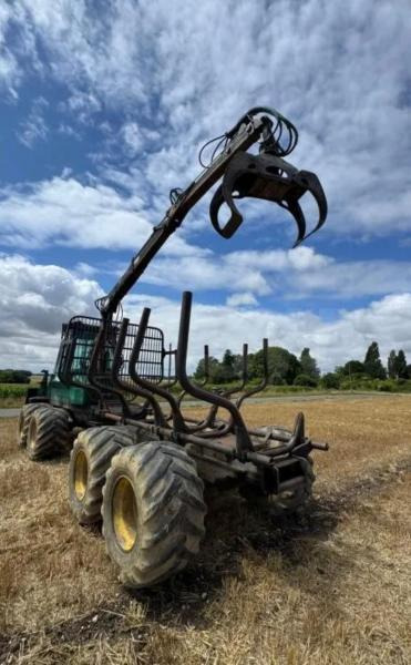 Timberjack 810B PORTEUR GRUE FORESTIER - Forwarder: das Bild 3 Timberjack 810B PORTEUR GRUE FORESTIER - Forwarder: das Bild 3