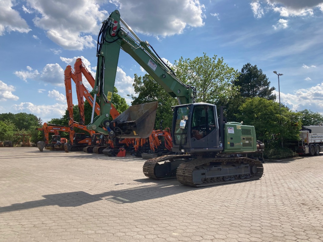 Atlas 225LC-BLUE - Kettenbagger: das Bild 1 Atlas 225LC-BLUE - Kettenbagger: das Bild 1