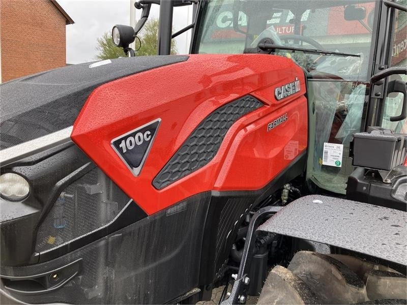 Case IH Farmall 100C - Traktor: das Bild 5 Case IH Farmall 100C - Traktor: das Bild 5