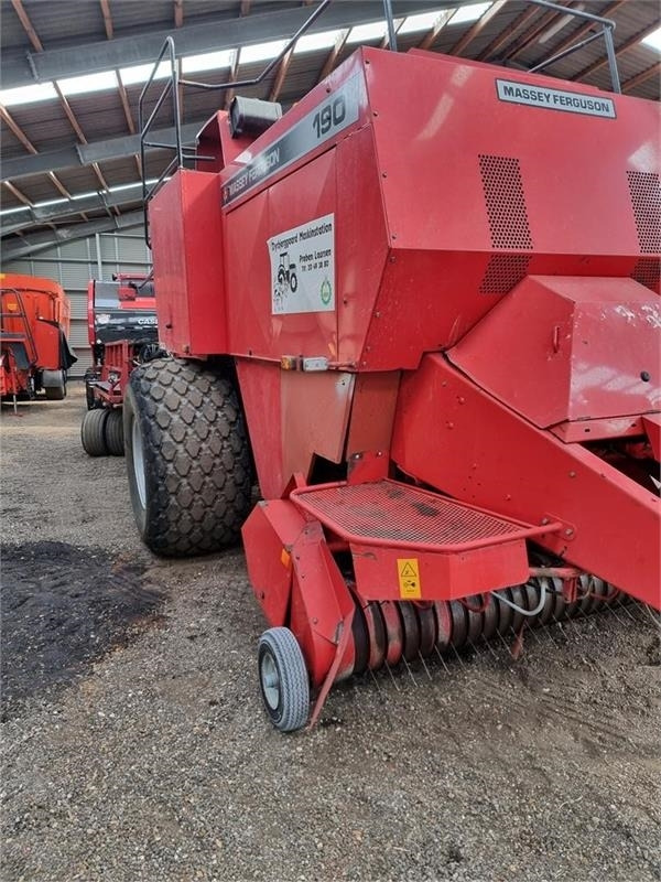 Massey Ferguson >190 bigpallepresser Parkland Ballevogn - Packenpresse: das Bild 2 Massey Ferguson >190 bigpallepresser Parkland Ballevogn - Packenpresse: das Bild 2