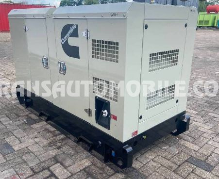 Cummins 220 KVA 34.0L DIESEL - EXPORT OUT EU - Stromgenerator: das Bild 1 Cummins 220 KVA 34.0L DIESEL - EXPORT OUT EU - Stromgenerator: das Bild 1