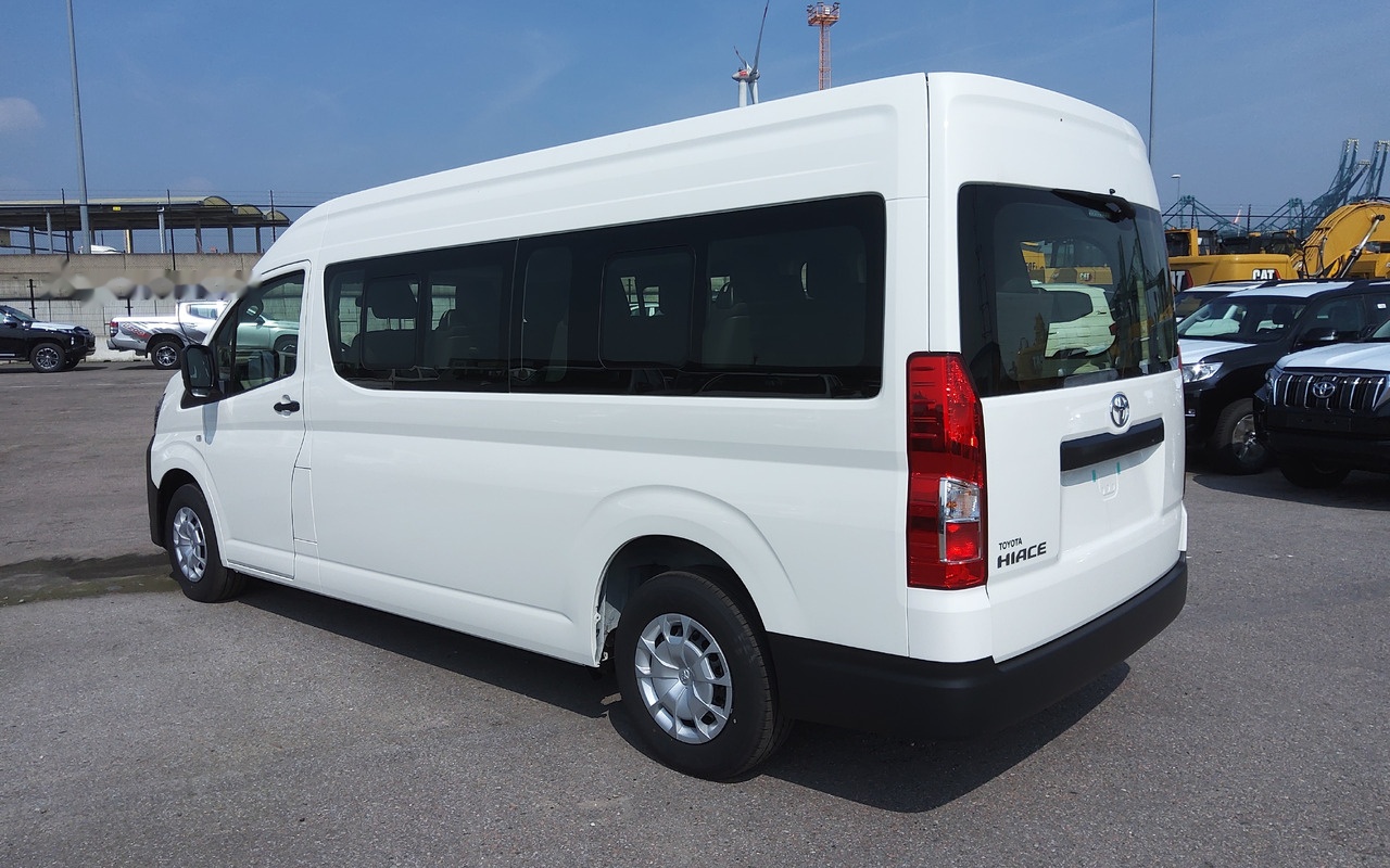 Toyota Hiace HIGH ROOF / TOIT HAUT 2.8L Diesel Manual base - Kleinbus, Personentransporter: das Bild 3 Toyota Hiace HIGH ROOF / TOIT HAUT 2.8L Diesel Manual base - Kleinbus, Personentransporter: das Bild 3