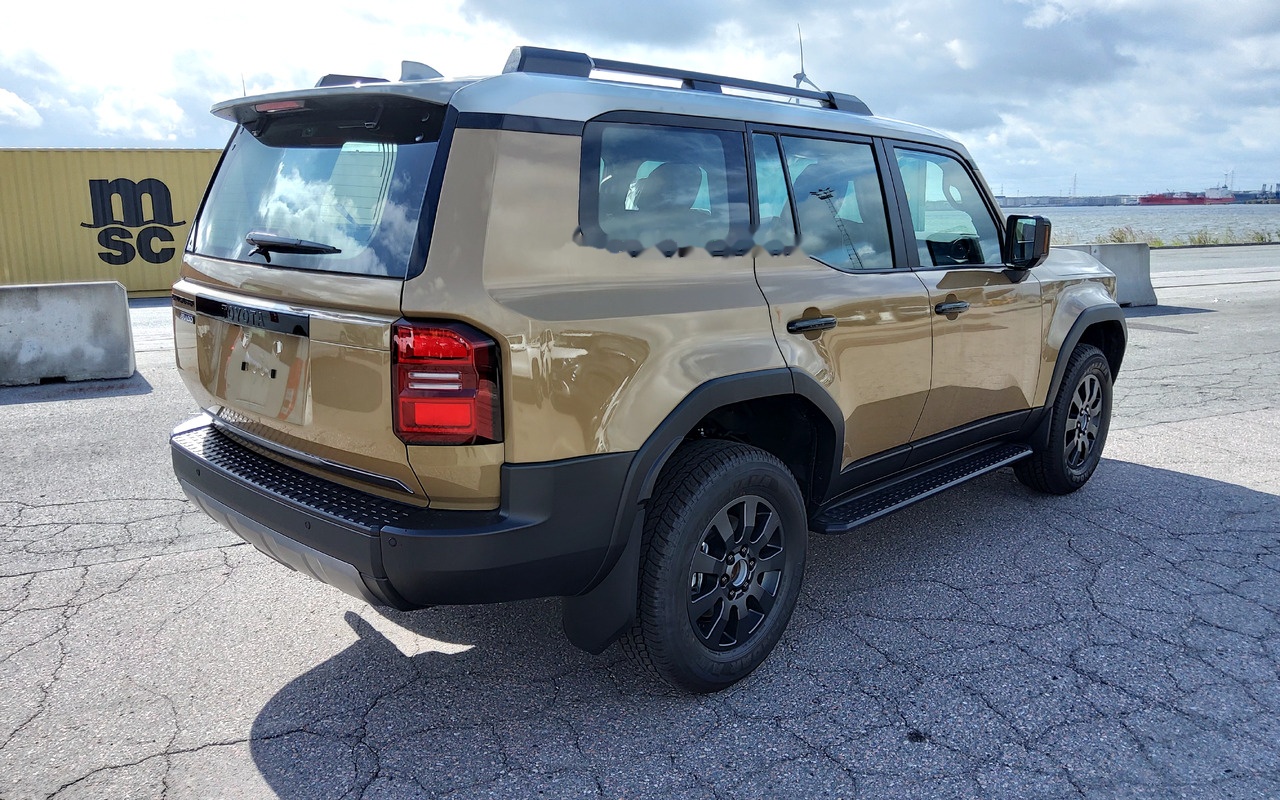 Toyota Land Cruiser Prado 250 VX ae68 first edition 2.4L Petrol Turbo Automatic NEW MODEL - PKW: das Bild 5 Toyota Land Cruiser Prado 250 VX ae68 first edition 2.4L Petrol Turbo Automatic NEW MODEL - PKW: das Bild 5