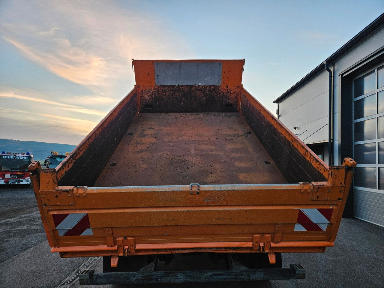 MAN TGS 18.360 4x4 BL Euro5 Meiller - Kipper: das Bild 4 MAN TGS 18.360 4x4 BL Euro5 Meiller - Kipper: das Bild 4