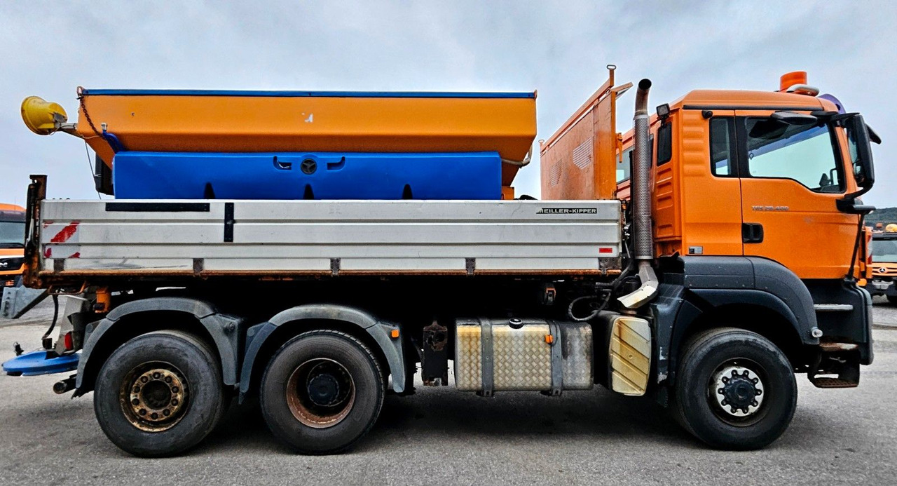 MAN TGS 28.400 6x4-4 BL Winterdienst Schmidt Euro5 - Kipper: das Bild 5 MAN TGS 28.400 6x4-4 BL Winterdienst Schmidt Euro5 - Kipper: das Bild 5