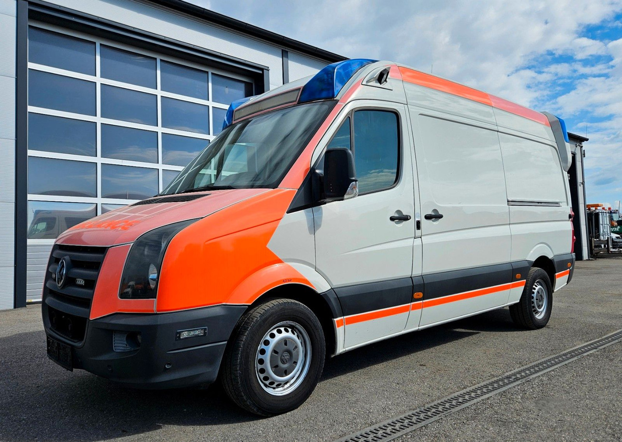 Volkswagen CRAFTER TDI Ambulance RTW L2H2 DLOUHY - Krankenwagen: das Bild 1 Volkswagen CRAFTER TDI Ambulance RTW L2H2 DLOUHY - Krankenwagen: das Bild 1