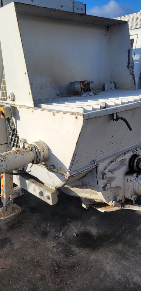 SCHWING STETTER 1800 - Stationäre Betonpumpe: das Bild 3 SCHWING STETTER 1800 - Stationäre Betonpumpe: das Bild 3