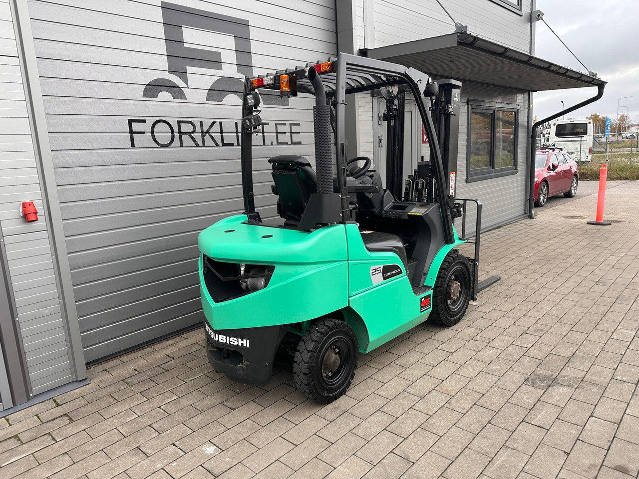 Mitsubishi FD25N3 - Dieselstapler: das Bild 4 Mitsubishi FD25N3 - Dieselstapler: das Bild 4