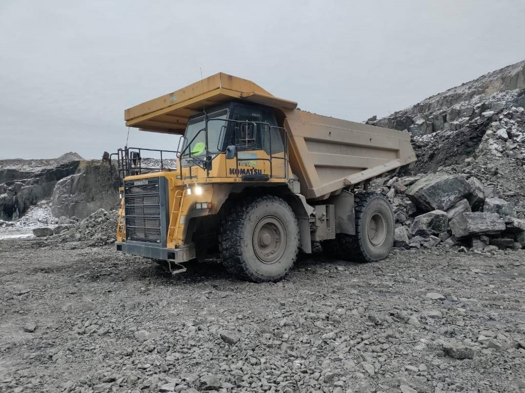 Komatsu HD605-7 - Dumper Starr: das Bild 2 Komatsu HD605-7 - Dumper Starr: das Bild 2