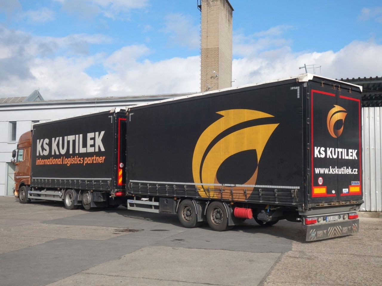 DAF XF 480 SSC, 120 cbm, Durchfahren - Plane LKW: das Bild 4 DAF XF 480 SSC, 120 cbm, Durchfahren - Plane LKW: das Bild 4